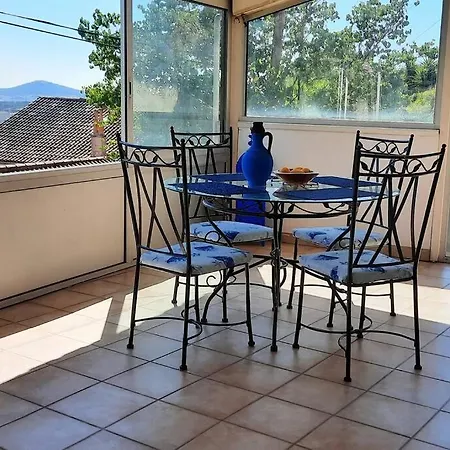 Prázdninový dům Maison Au Calme Avec Vue Mer A 180° Toulon